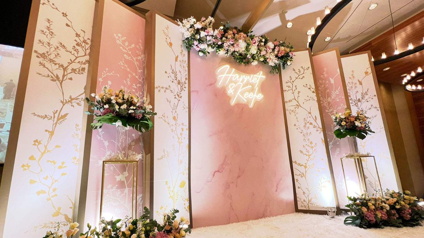 Elegant Wedding Backdrop at Hyatt Regency Hotel Hong Kong
