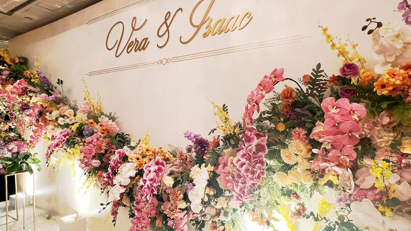 Stunning Wedding Décor at Mandarin Oriental Hotel by VAVA